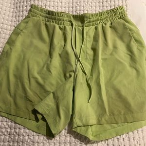 Lululemon Men’s Lime Green Bathing Suit Size Medium!! Perfect for the beach!!